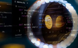 鄂尔多斯 api php源码,下载的php源码怎么运行呢？